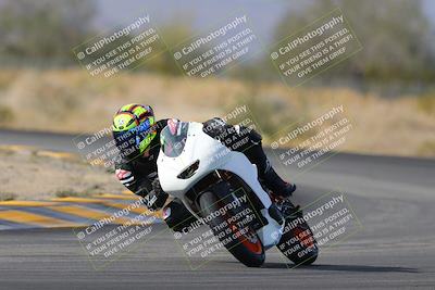 media/Dec-17-2022-SoCal Trackdays (Sat) [[224abd9271]]/Turn 7 Set 2 (1140am)/